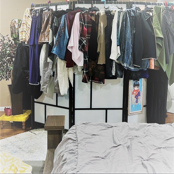 Meet your Posher, Carol - Picture 3 of 7